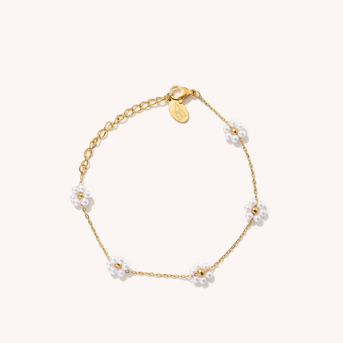 Pearl Daisy Bracelet